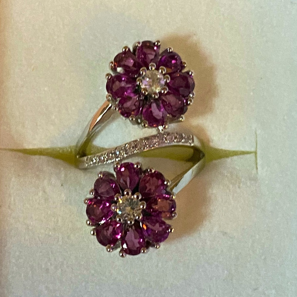 NWOT RHODOLITE W ZIRCON STERLING RING